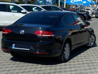 Volkswagen Passat foto 5