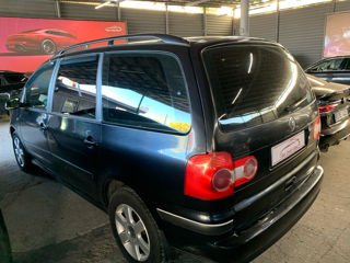 Volkswagen Sharan foto 4