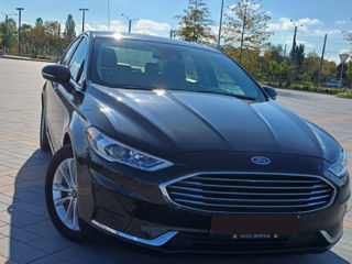 Ford Fusion foto 3