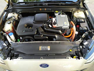 Ford Fusion foto 10