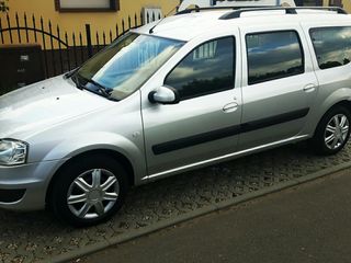 Dacia Logan foto 2