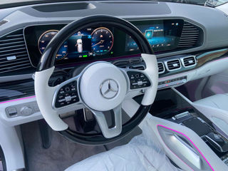 Mercedes-Maybach GLS foto 9