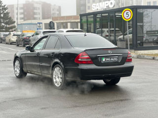 Mercedes E-Class foto 2