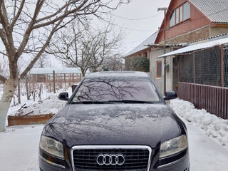 Audi A8 foto 4