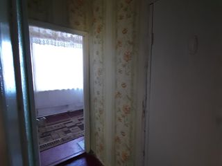 Vânzare apartament cu 2 camere foto 8