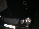 Mercedes E Class foto 3