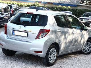 Toyota Yaris foto 3