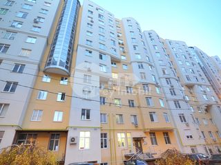 Apartament cu 3 camere, Centru, str. Testemițanu, 380 € ! foto 10