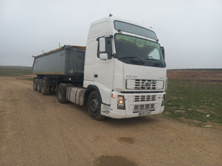 Volvo FH12 foto 2