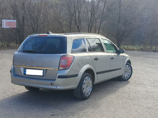 Opel Astra foto 4