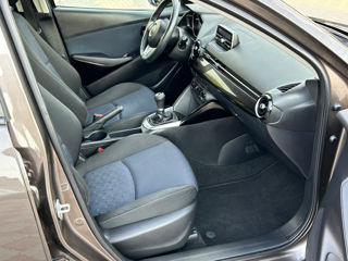 Mazda 2 foto 16