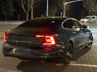 Volvo S90 foto 3