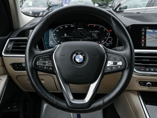 BMW 3 Series foto 9