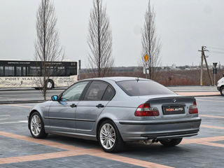 BMW 3 Series foto 4