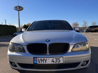 BMW 7 Series foto 3