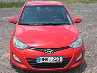 Hyundai i20 foto 2