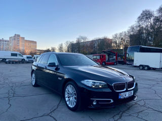 BMW 5 Series foto 2