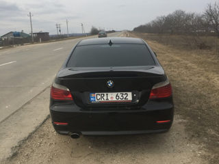 BMW 5 Series foto 5