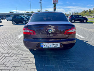 Skoda Superb foto 5