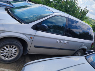 Chrysler Voyager foto 3