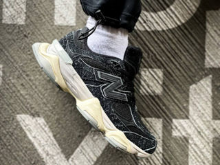 New Balance 9060 Black Suede foto 1