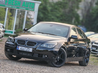 BMW 5 Series фото 1