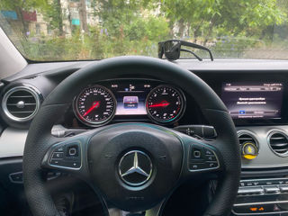 Mercedes E-Class foto 6