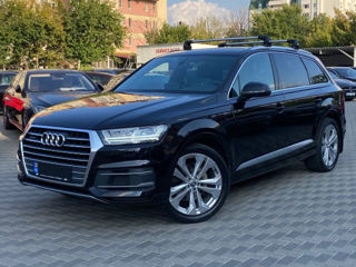 Audi Q7 foto 1