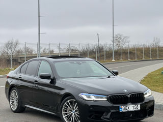 BMW 5 Series foto 2