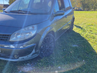 Renault Scenic foto 2