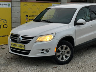 Volkswagen Tiguan foto 2