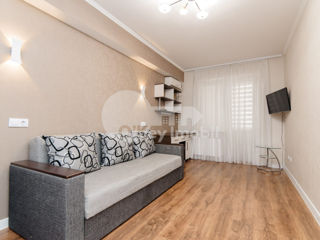 Apartament cu 2 camere, 72 m², Buiucani, Chișinău foto 11