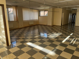 Spatiu Comercial 550m2 Centru