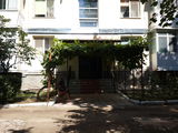 Apartament cu 2 odai in centrul orașului Calarasi. Urgent!!! foto 2