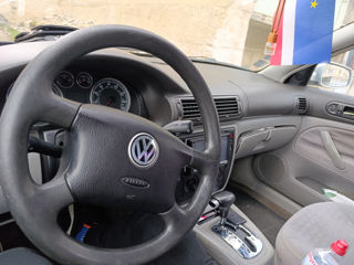 Volkswagen Passat foto 10