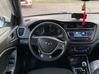 Hyundai i20 foto 5