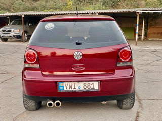 Volkswagen Polo foto 6