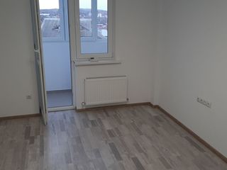 Apartament cu o camera cu reparatie, Ialoveni, Bloc Nou. Dat in exploatare foto 3