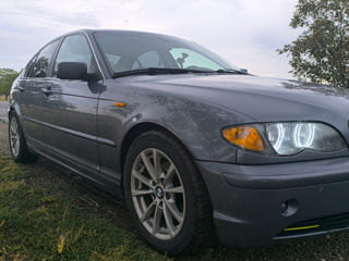 BMW 3 Series foto 3