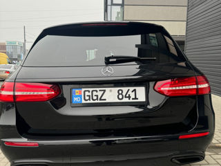 Mercedes E-Class foto 3