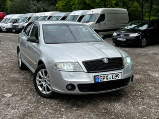 Skoda Octavia foto 2