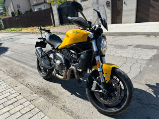 Ducati Monster 821