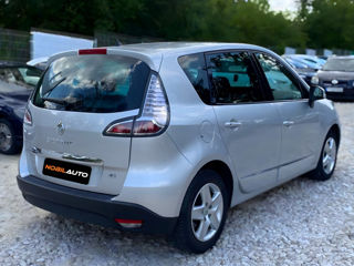 Renault Scenic foto 5