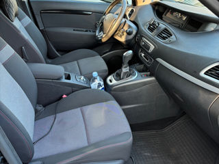 Renault Scenic foto 9