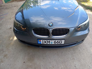 BMW 5 Series foto 7