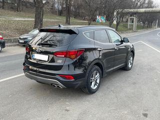 Hyundai Santa FE foto 6