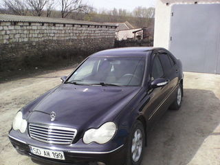 Mercedes C Class foto 1