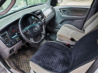 Mazda Tribute foto 9