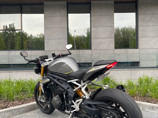 Triumph Speed Triple 1200RS foto 5