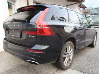 Volvo XC60 foto 2